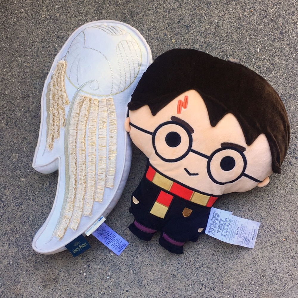 Harry Potter throw pillow set